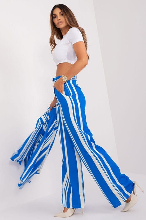 Women trousers model 197039 Italy Moda